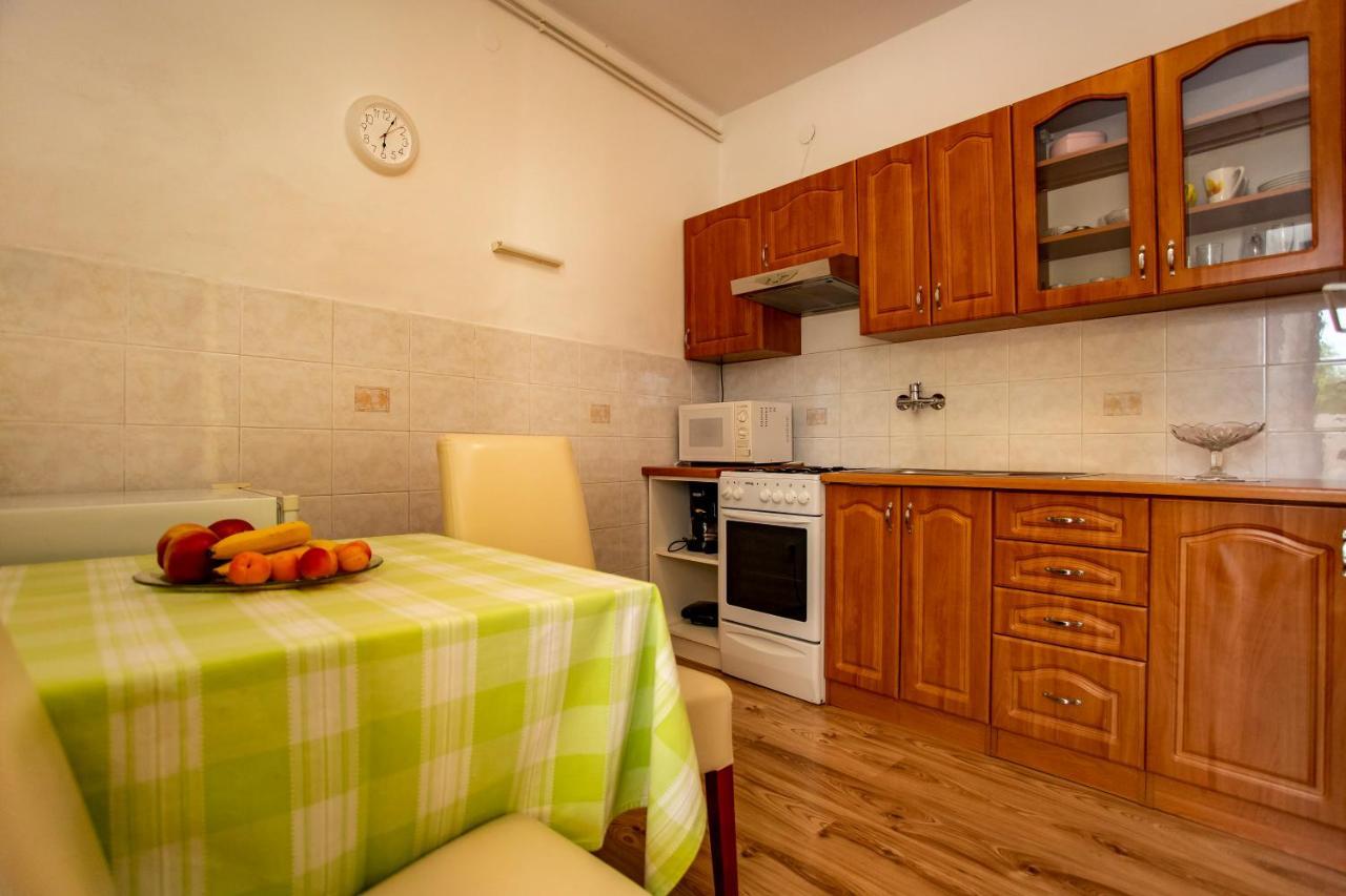 Apartmani Jurman Matohanci Exterior foto